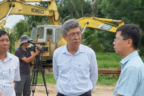 Phó Chủ tịch UBND tỉnh Lâm Đồng Nguyễn Minh yêu cầu đẩy nhanh tiến độ dự án giao thông ven biển