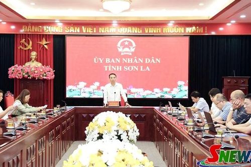 Đẩy nhanh thu hút đầu tư nhà ở xã hội và lập quy hoạch chung các xã