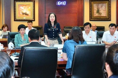 Khảo sát tình hình thực tiễn, phục vụ quá trình xây dựng Luật Chứng khoán sửa đổi tại HOSE