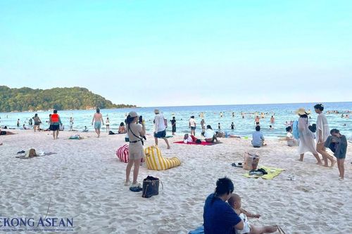 Việt Nam đạt gần 50% mục tiêu đón khách quốc tế năm 2026