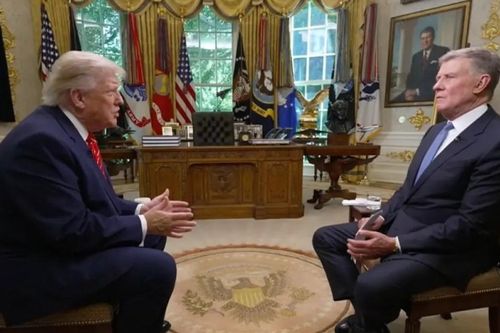 Ông Trump tiết lộ cách quản lý tài sản, muốn cải tổ Fed