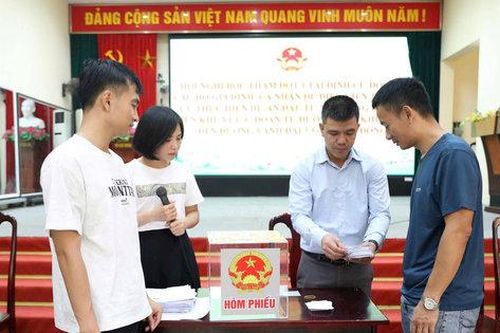Xã Sơn Đồng: Bốc thăm giao đất tái định cư cho 71 hộ dân thực hiện Dự án Đường liên khu vực 6