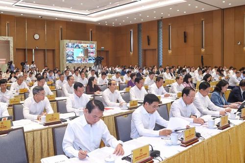 Các bộ 'hiến kế' tháo gỡ điểm nghẽn, thúc đẩy tăng trưởng 6 tháng cuối năm