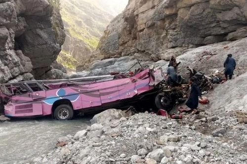 Tai nạn xe buýt nghiêm trọng ở Pakistan