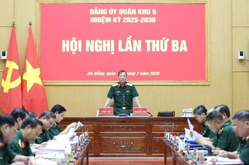 Quân khu 5 tổ chức Hội nghị quán triệt kết luận của Quân ủy Trung ương về lãnh đạo thực hiện nhiệm vụ quân sự, quốc phòng