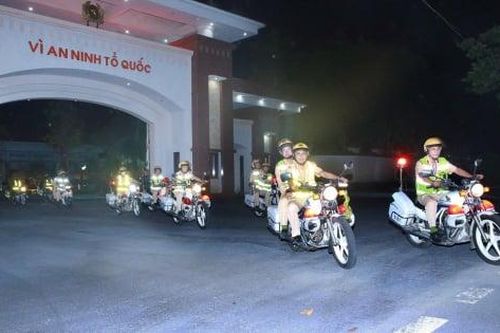 Công an Nghệ An rà soát hội nhóm đánh sập ý định đua xe 'từ trong trứng nước'