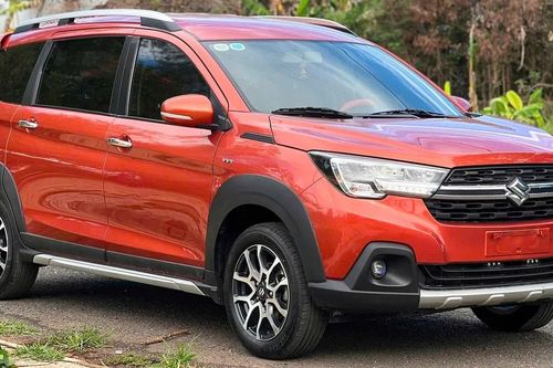 Giảm giá hàng chục triệu đồng, vì sao ô tô cũ vẫn khó tìm khách?