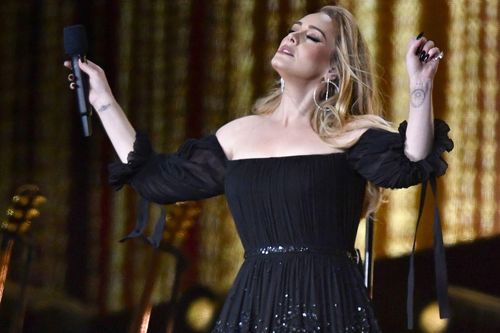 Adele: 'Tôi không còn hát thường xuyên nữa'