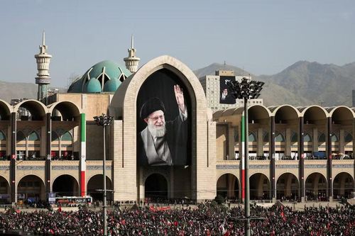 Iran tổ chức quốc tang cố lãnh tụ Tối cao