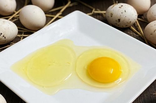 3 cách đơn giản để nhận biết trứng hỏng giúp tránh ngộ độc