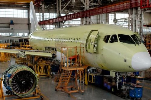 Nga đẩy nhanh sản xuất SJ-100 khi đưa vào sử dụng một hệ thống chưa từng thấy