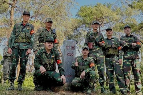 Nhịp cầu vun đắp tình đoàn kết đặc biệt Việt Nam - Lào