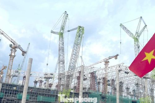 Công trình nghìn tỷ 'chờ' vật liệu: Bài 4- Loạt công trình APEC tại Phú Quốc vượt khó