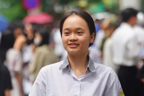 Dẫn đầu cả nước về tỉ lệ điểm 10 môn Toán: Sở GD&ĐT Hà Tĩnh nói gì?