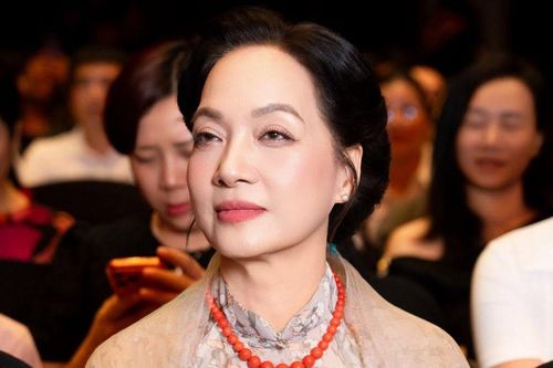 Tin mừng cho NSND Lê Khanh ở tuổi 63