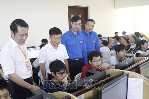 Khuyến khích đào tạo tài năng công nghệ trẻ