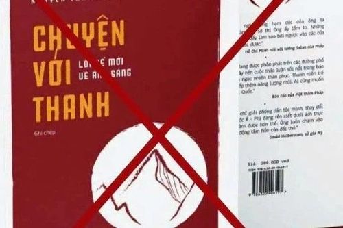 Sáng tác văn chương không thể xóa nhòa lịch sử