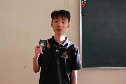 Nam sinh đạt 9,25 Ngữ văn chia sẻ về câu hỏi 'Steve Jobs Việt Nam'