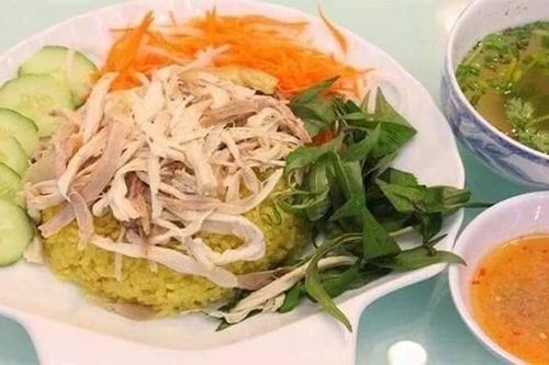 Ăn cơm gà, hàng loạt người nhập viện, Bộ Y tế yêu cầu làm rõ nguyên nhân