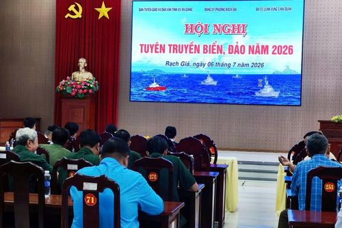 An Giang tăng cường tuyên truyền về biển, đảo cho cán bộ và nhân dân