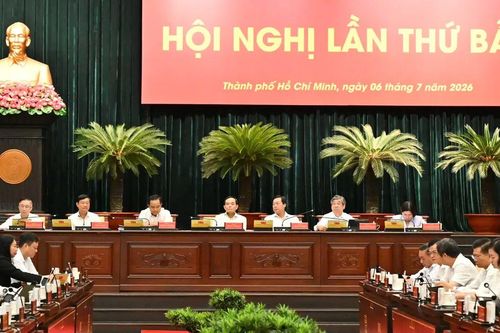 Hội nghị Thành ủy TPHCM bàn giải pháp thúc đẩy tăng trưởng kinh tế thành phố