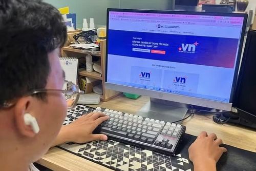 Tên miền ok.vn được trả giá hơn 100 triệu đồng