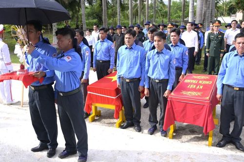 An Giang: Đội K92, K93 tìm kiếm, quy tập được 170 hài cốt liệt sĩ tại Campuchia