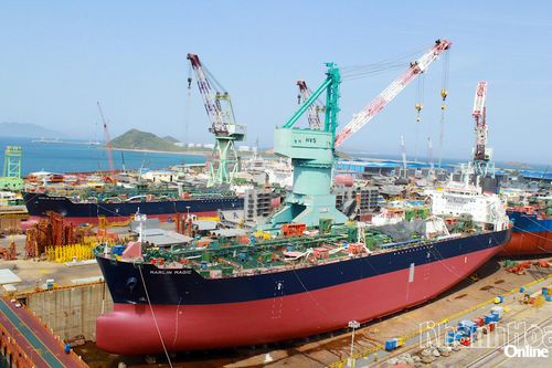 Triển vọng cho công nghiệp phụ trợ đóng tàu