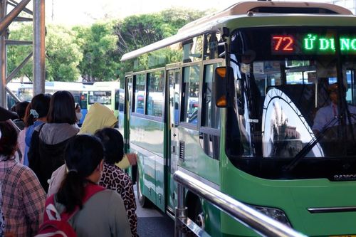 Hơn 1,32 triệu lượt khách đi xe buýt TP.HCM sau 5 ngày miễn phí vé