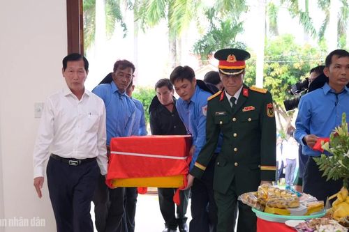 Đội K92, K93 An Giang hoàn thành quy tập hài cốt liệt sĩ tại Campuchia