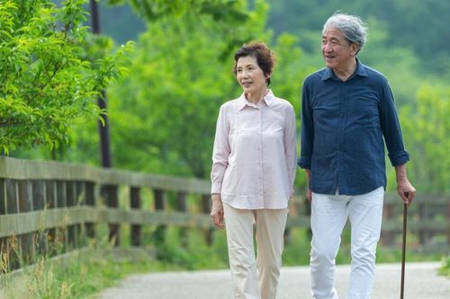 Tưởng con trai là chỗ dựa tuổi già, tôi tỉnh ngộ sau một tháng nằm viện