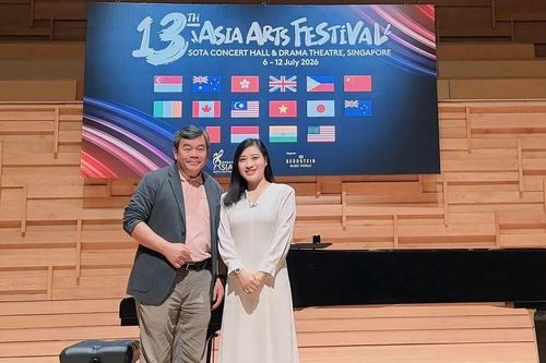 Ca sĩ Bích Hồng làm giám khảo Asia Arts Festival lần thứ 13