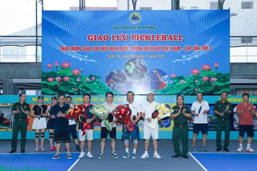Giao lưu Pickleball chào mừng Chương trình Giao lưu hữu nghị Quốc phòng biên giới Việt Nam - Lào lần thứ 3