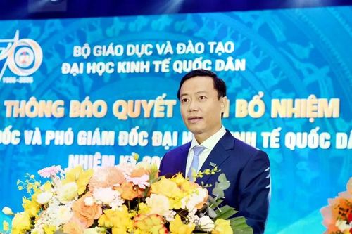 Công bố quyết định bổ nhiệm Ban Giám đốc Đại học Kinh tế Quốc dân