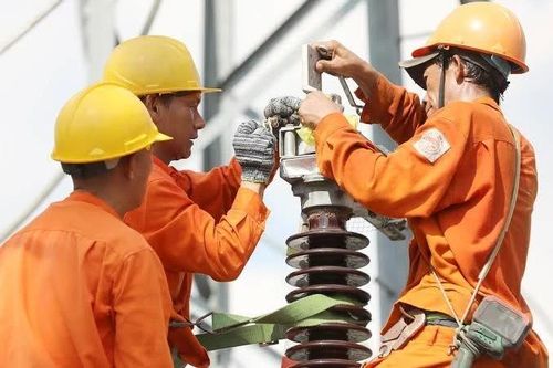 Bộ Công Thương nói gì về đề xuất tính giá điện theo giờ với hộ sinh hoạt?