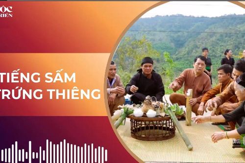 Sắc màu văn hóa Ơ Đu: Tiếng sấm và Trứng thiêng