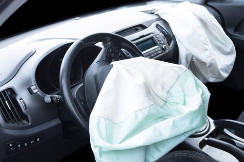 VAMA cảnh báo một lỗi khiến 40 người tử vong, Việt Nam còn 51.000 ô tô chưa sửa