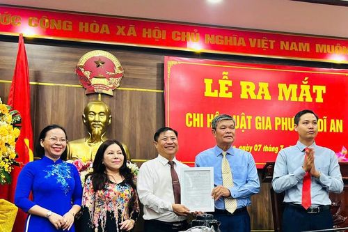 Tp.Hồ Chí Minh: Ra mắt Chi hội Luật gia phường Dĩ An