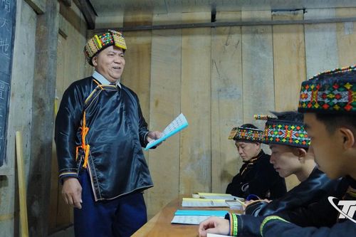 Gìn giữ mạch nguồn văn hóa dân tộc Dao