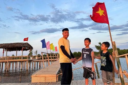Cựu chiến binh làm kinh tế từ lợi thế đầm phá
