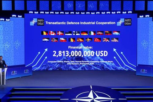 NATO công bố loạt thỏa thuận vũ khí trị giá hàng tỷ USD
