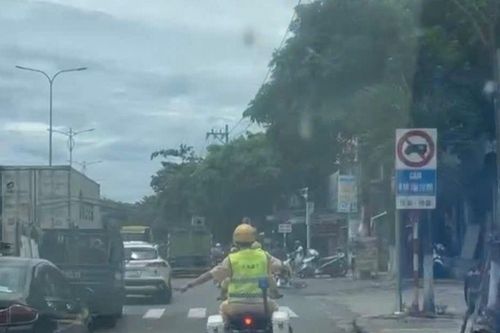 Lời cầu cứu giữa đường và màn mở lối khẩn cấp của CSGT Đà Nẵng