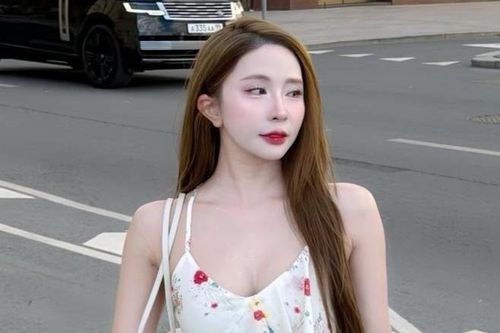 Quỳnh Nga và Việt Anh gây chú ý