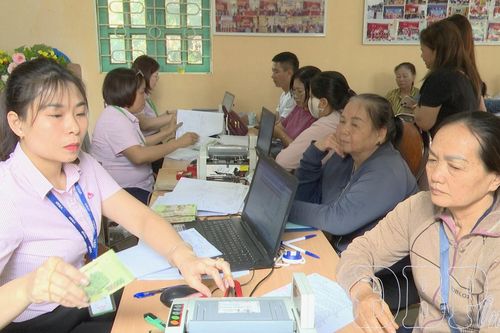 Khó giải ngân vốn vay học sinh, sinh viên