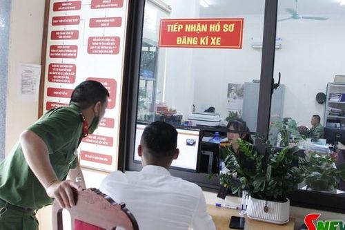 Hiệu quả phân cấp đăng ký xe tại Công an cấp xã