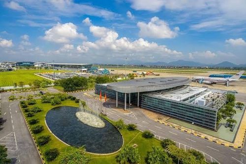Bổ sung sân bay thứ hai Vùng Thủ đô trước năm 2050