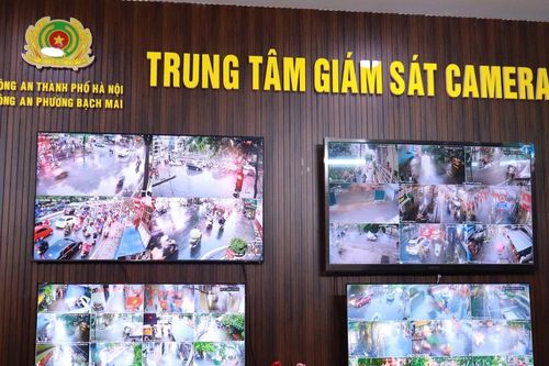Ra mắt Trung tâm Giám sát camera an ninh trật tự - an toàn giao thông phường Bạch Mai