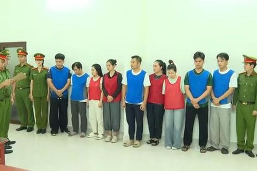 Niềm tin bị đánh tráo