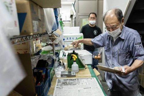 Cách thế giới khai thác nền kinh tế bạc