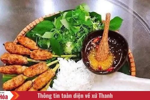 Nem lụi Huế - hương vị bình dị níu chân thực khách